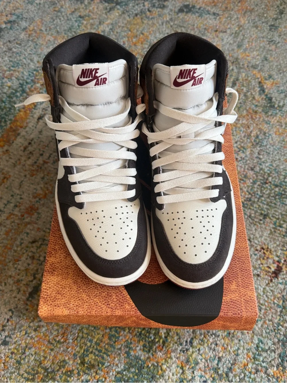Nike Air Jordan 1 Retro High OG- Love Letter